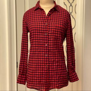 Women’s J Crew Navy and Red Button Down